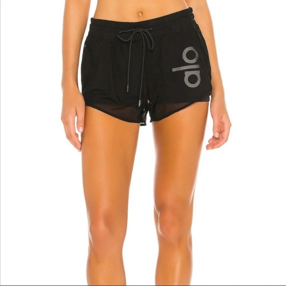 ALO Yoga Ambience Athletic Workout Shorts Black XS